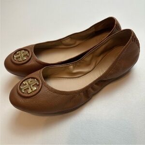 Tory Burch Tan Leather Flats with Gold Logo